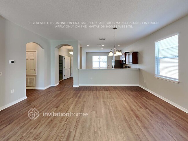 Foto del edificio - 5240 Krenson Woods Way