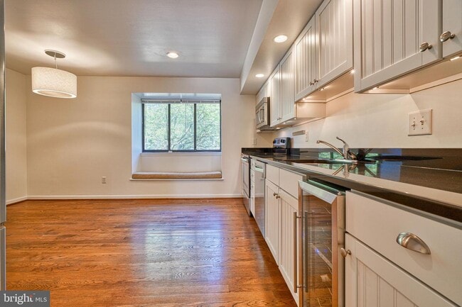 Building Photo - 2133 Kimrick Pl