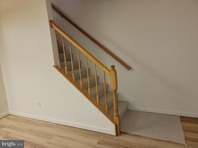 Foto del edificio - 1926 Thomas Run Cir