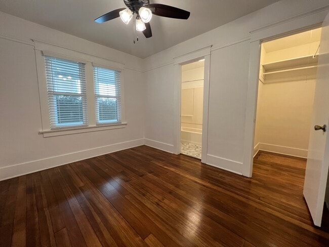 Building Photo - 1343 Chelsea Ave