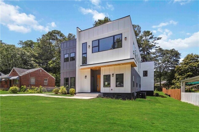 Foto del edificio - 1554 Columbia Cir