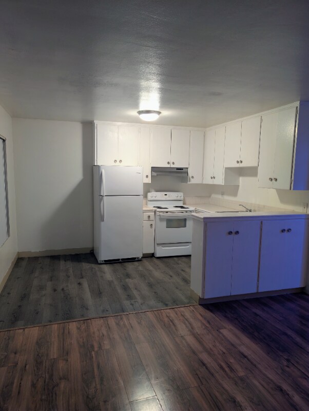 Foto del edificio - 1025 N Madison St