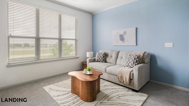 Building Photo - 15330 Liberty River Dr