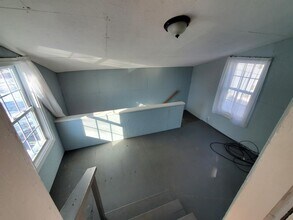 Building Photo - 91 1st St