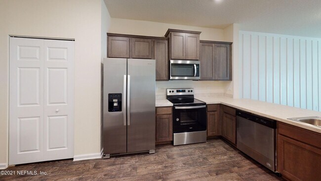 Foto del edificio - 2/2.5 Townhouse available for rent