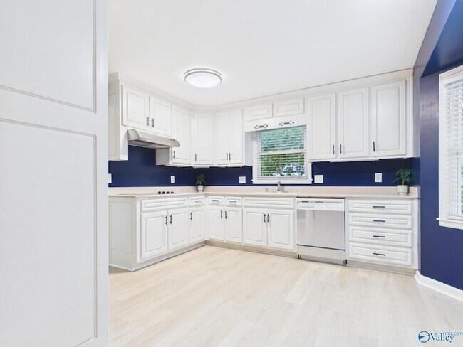 Foto del edificio - 6808 Jones Valley Dr SE