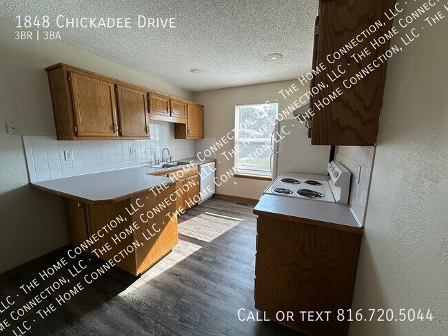 Foto del edificio - 1848 Chickadee Dr