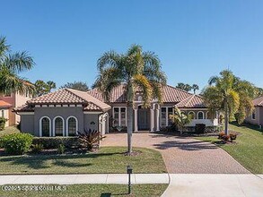 Building Photo - 3340 Thurloe Dr