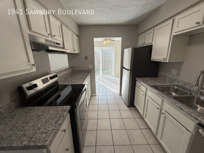 Foto del edificio - 1941 Sawbury Blvd