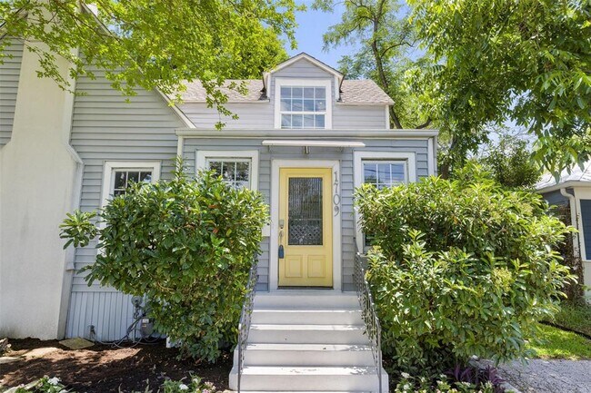Foto del edificio - 1709 Newfield Ln