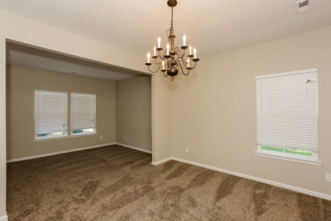 Building Photo - 1701 Seefin Ct