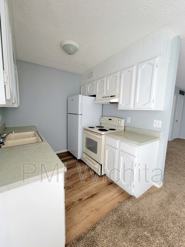 Building Photo - 6716 W Par Ln