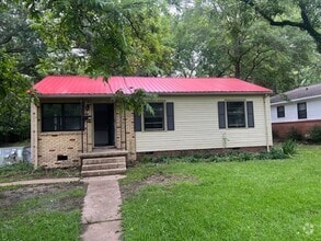 Building Photo - 96 Meadowbrook Dr