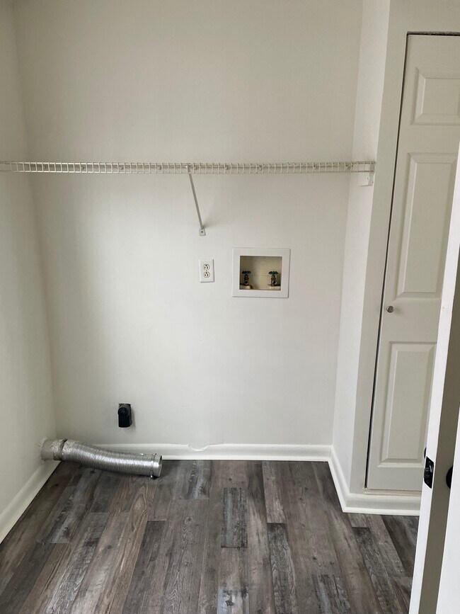 Foto del edificio - 43 Chapin St