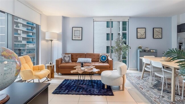 Building Photo - 31 SE 6th St