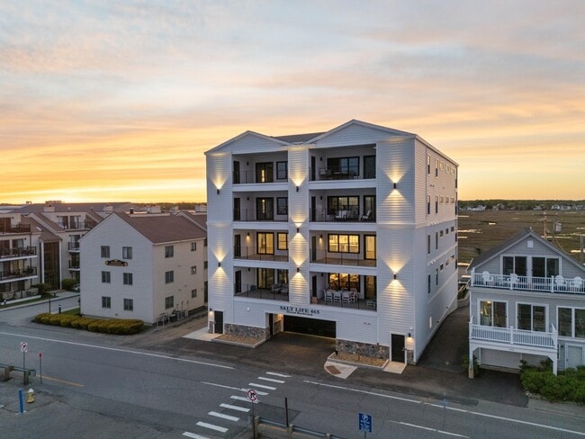 Building Photo - 465 Ocean Blvd