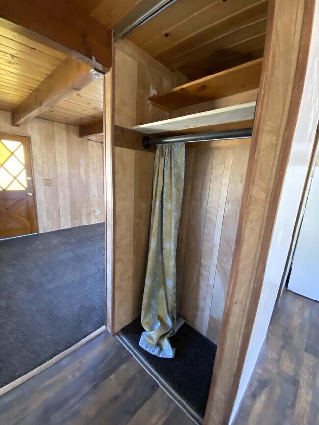 Building Photo - 2000 Pioneer Way