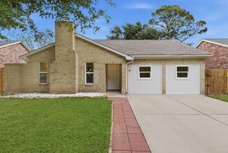 Building Photo - 6718 Deer Ridge Ln