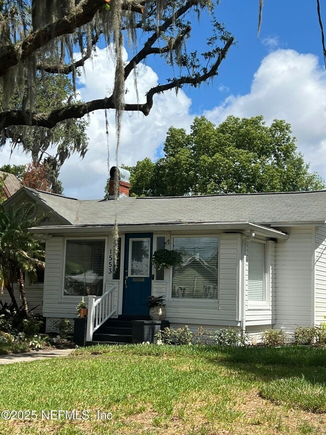 Building Photo - 1553 Sheridan St
