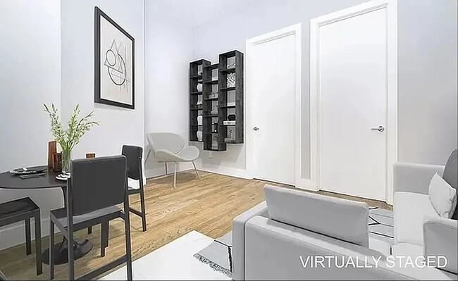 Foto del edificio - 1975 Adam Clayton Powell Jr Blvd