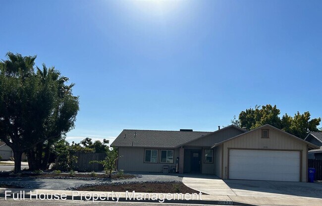 Building Photo - 3 br, 3 bath House - 1031 Greenfield