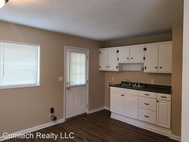 Building Photo - 3 br, 1 bath House - 3785 Brumbaugh Blvd.