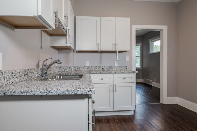 Foto del edificio - 3163 Meredith Ave