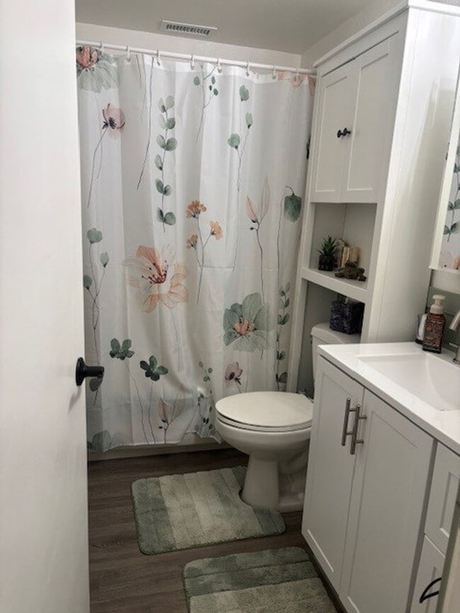 Foto del edificio - Beautiful Condo on the Boise Bench