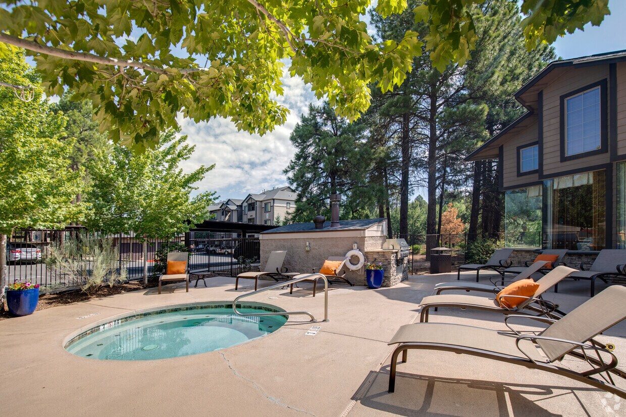The Lodge Apartments 3601 S Lake Mary Rd Flagstaff, AZ