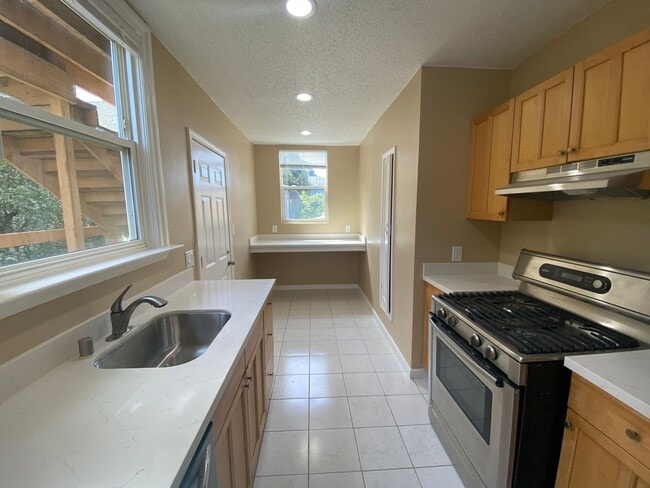 Photo - 817 52nd St Apartment