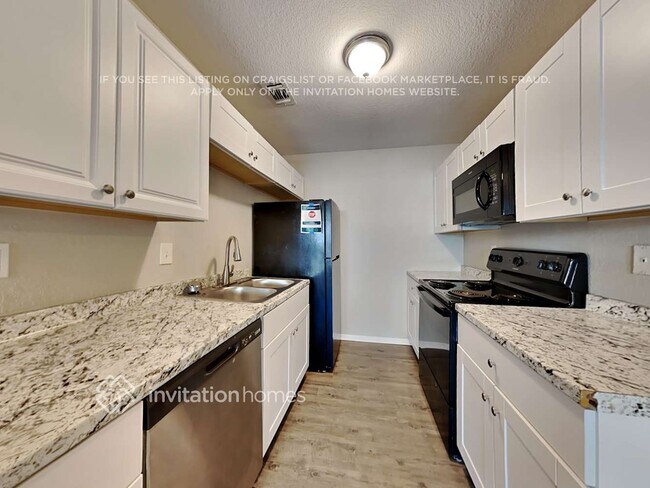 Foto del edificio - 413 Casie Ct