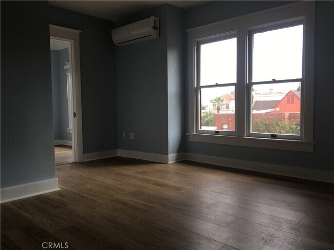 Foto del edificio - 24 W Olive Ave