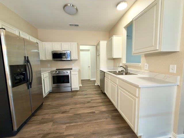 Building Photo - 4425 Park Creek Ct