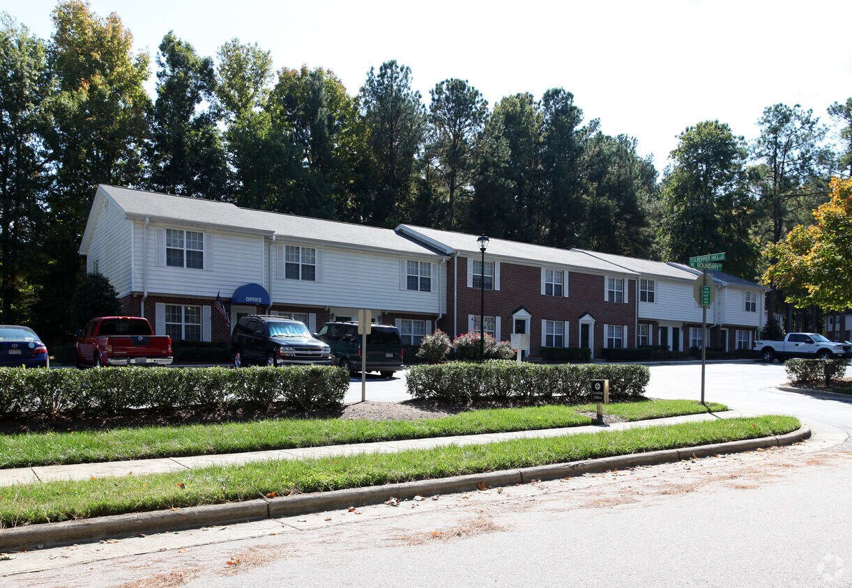 Primary Photo - Boundary Village