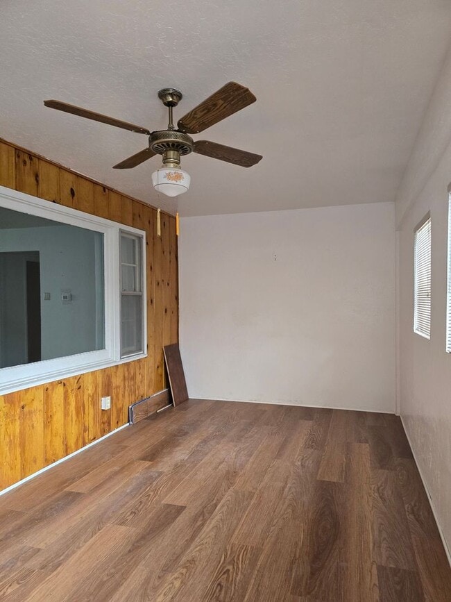 Foto del edificio - Eastside 4 BD w/garage