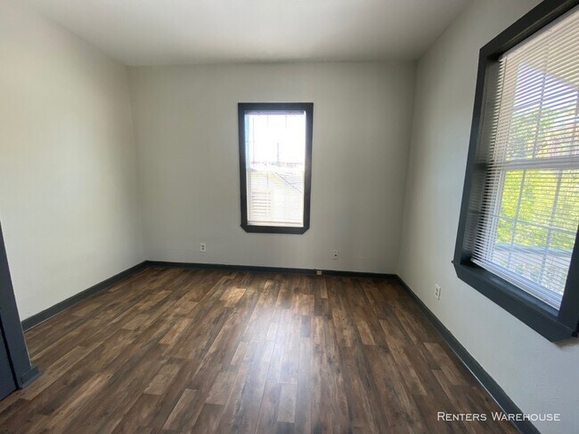 Building Photo - 1308 31st Street