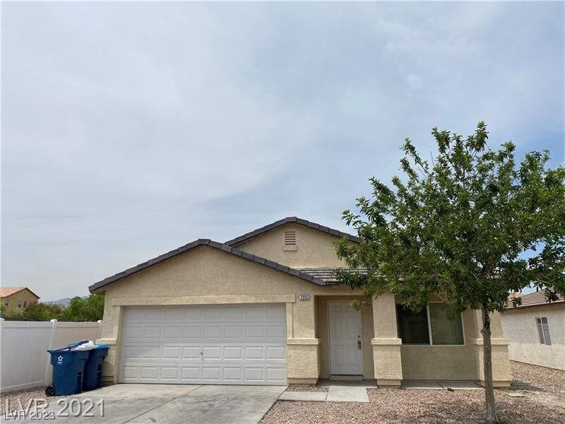 Primary Photo - 7315 Dry Corral Ln
