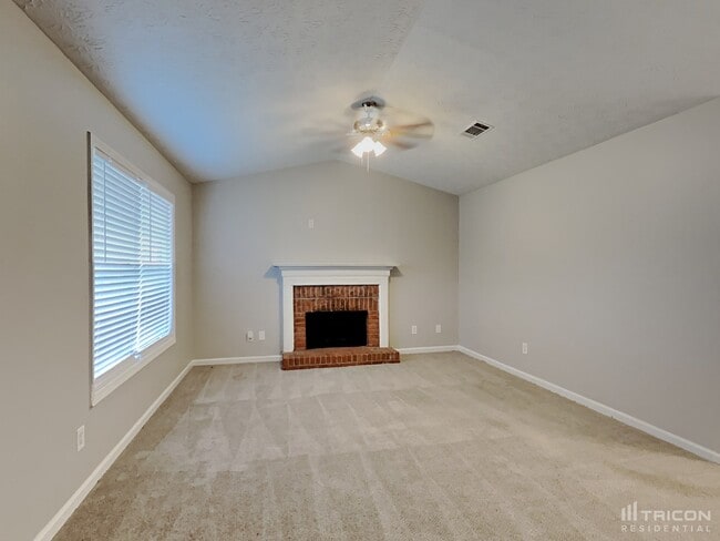 Building Photo - 1124 Whisper Wind Dr