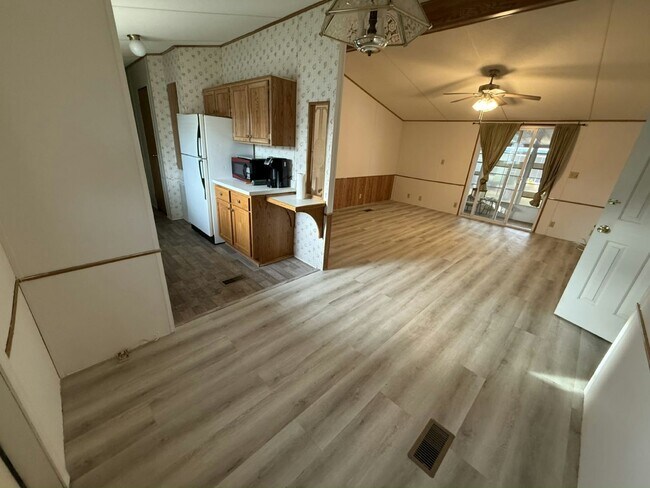 Foto del edificio - 7246 FL-44