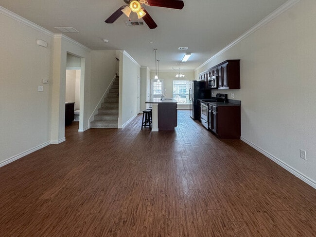 Building Photo - 5513 Galante Ln