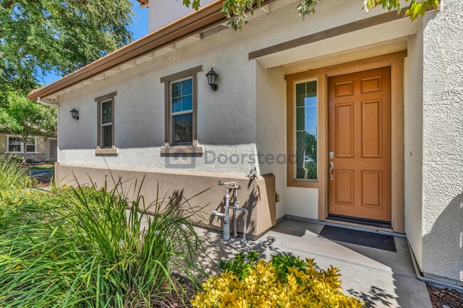 Building Photo - 4677 Lue Ln