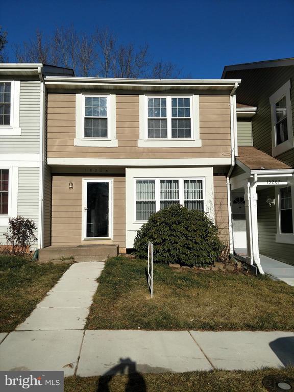 Building Photo - 15205 Streamside Ct