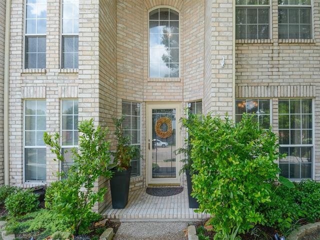 Foto del edificio - 4019 Bryson Dr