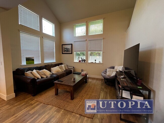 Foto del edificio - Spacious and Modern 3-bedroom, 3.5 bathroo...