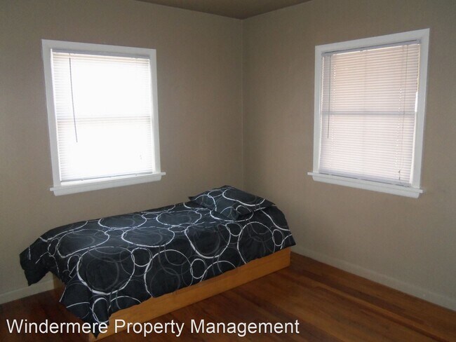 Building Photo - 2 br, 2 bath House - 515 Clay St