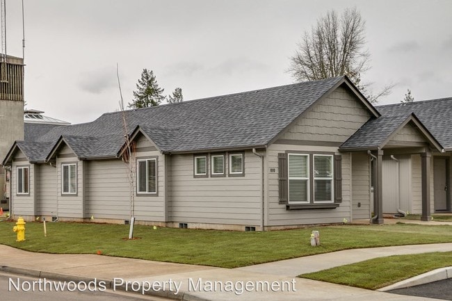 Building Photo - 3 br, 2 bath House - 1010 S 2nd Street