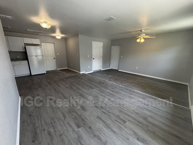 Building Photo - 1627 Palmetto St