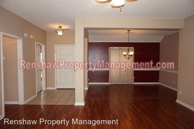 Building Photo - 5045 Rivercrest Ln