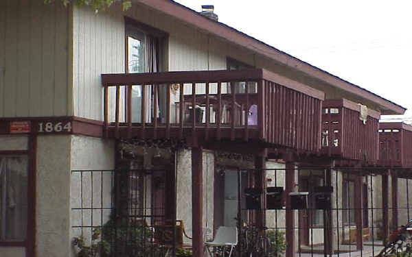 Building Photo - 1864 E Rosewood Ct