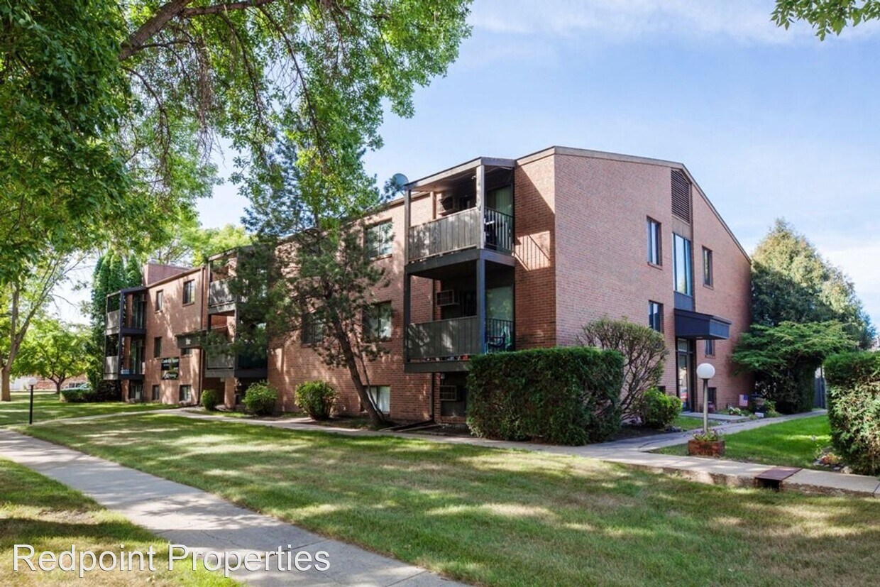 3102 3rd St N, Fargo, ND 58102 Room for Rent in Fargo, ND